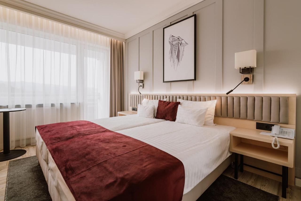 Ensana Sovata Hotel Bagian luar foto
