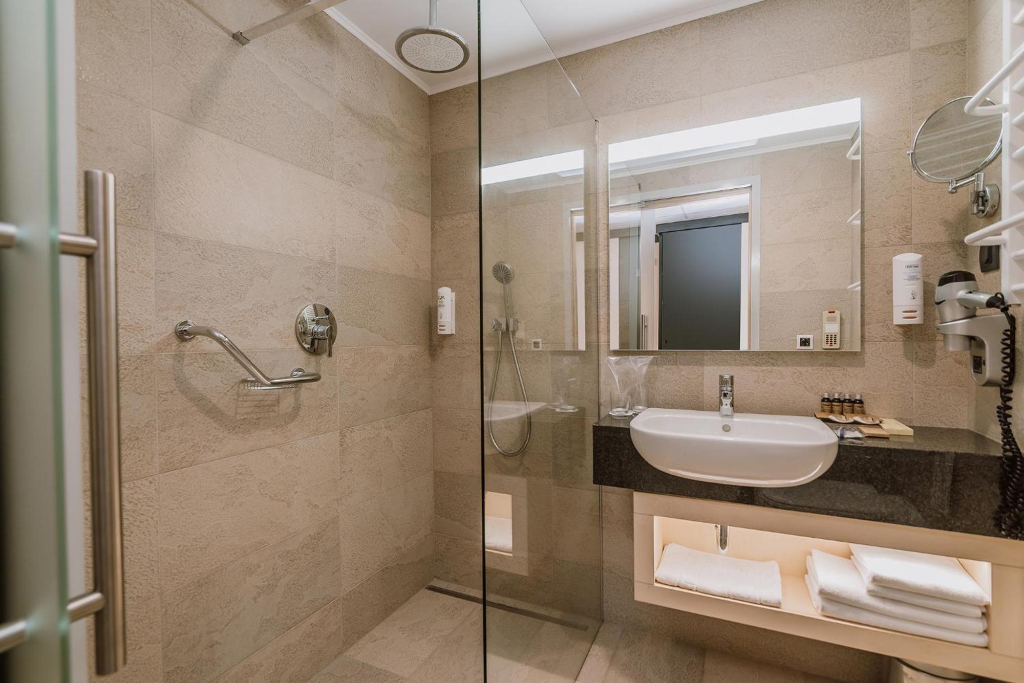 Ensana Sovata Hotel Bagian luar foto
