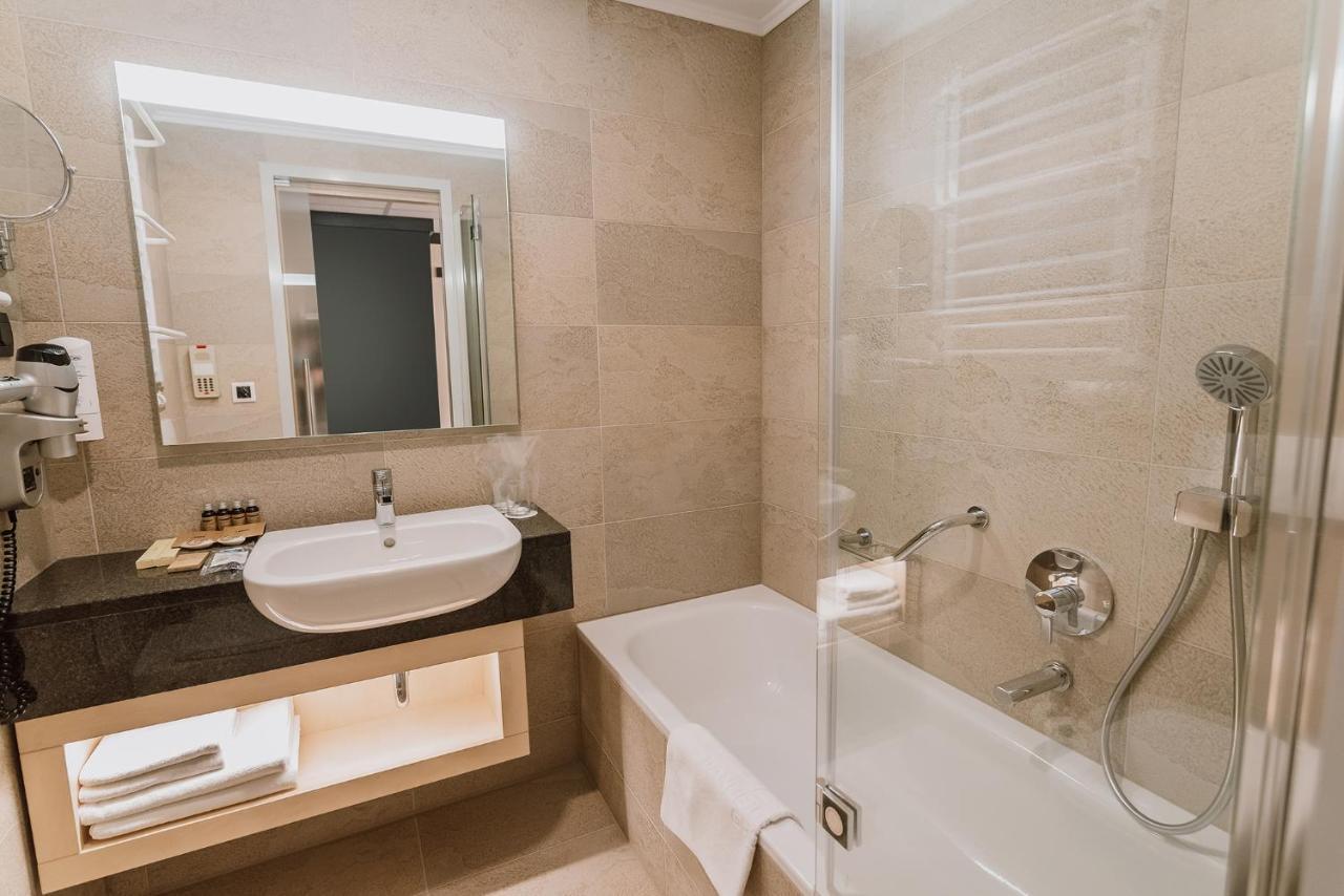 Ensana Sovata Hotel Bagian luar foto