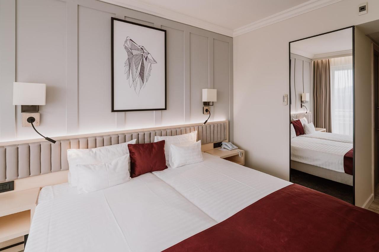 Ensana Sovata Hotel Bagian luar foto