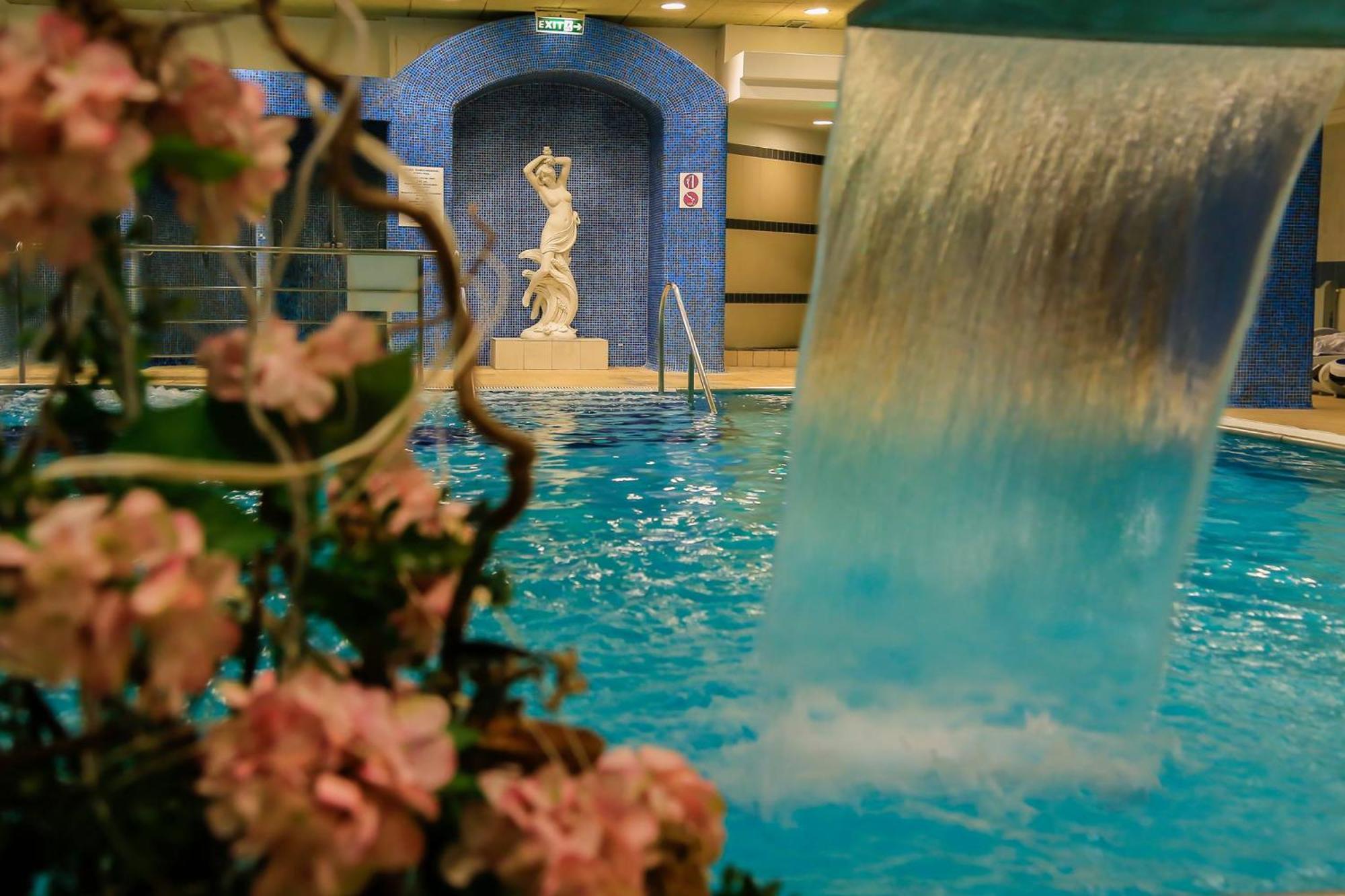 Ensana Sovata Hotel Bagian luar foto