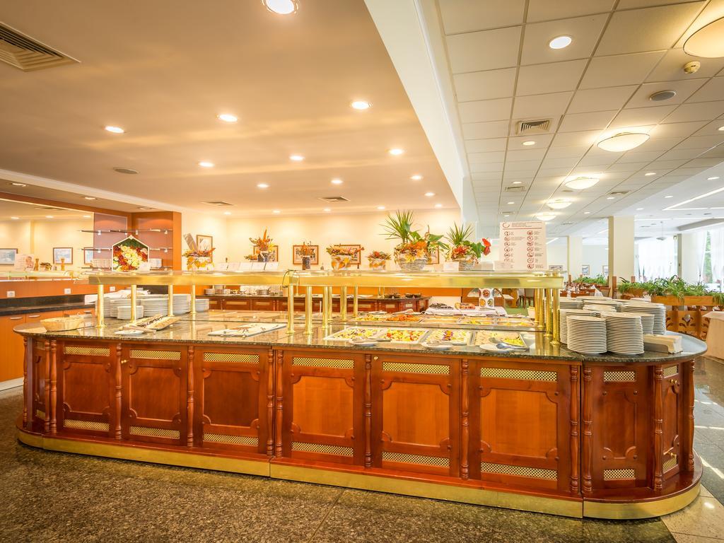 Ensana Sovata Hotel Bagian luar foto